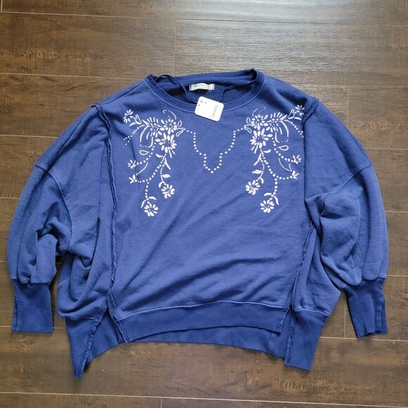 Free People Graphic Camden Pullover Womens XS Boho Indie Grunge Athleisure - Picture 3 of 8